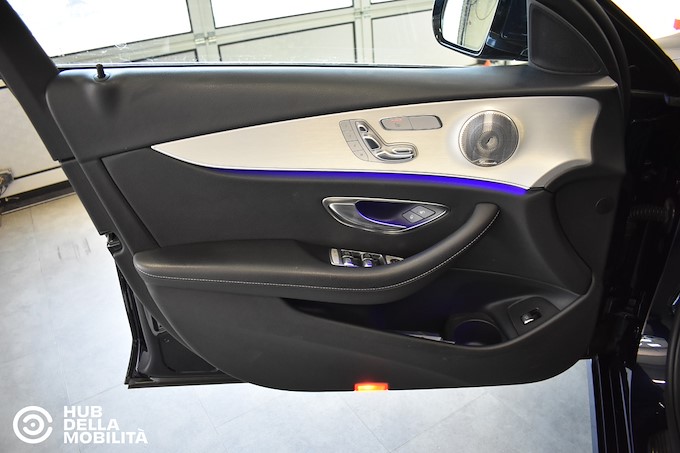 MERCEDES-BENZ E 300 de S.W. Auto EQ-Power Business Sport